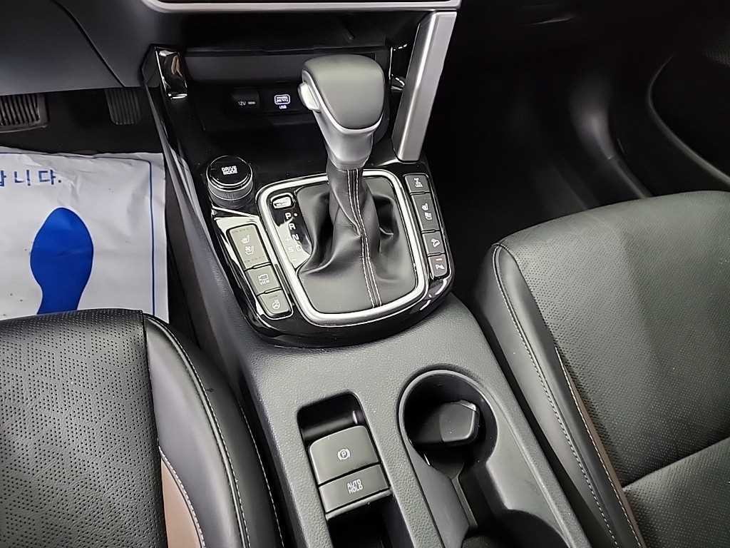 기아 셀토스 더 뉴 셀토스 가솔린 1.6 터보 4WD 그래비티 이미지 8