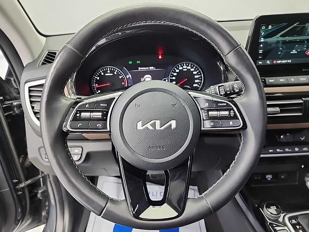 기아 셀토스 더 뉴 셀토스 가솔린 1.6 터보 4WD 그래비티 이미지 9