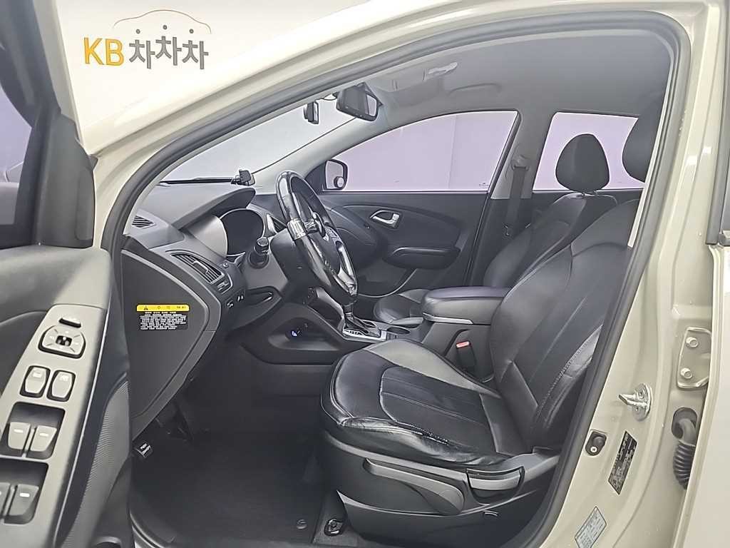 현대 투싼 뉴 투싼iX 가솔린 2.0 GDI 2WD 모던 이미지 11