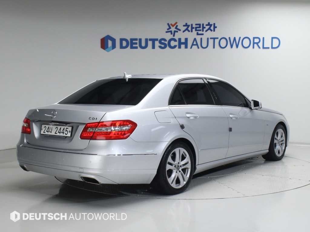벤츠 E 클래스 E-클래스 W212 E220 CDI 아방가르드 이미지 2