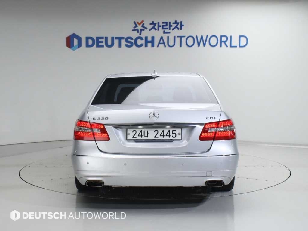 벤츠 E 클래스 E-클래스 W212 E220 CDI 아방가르드 이미지 4