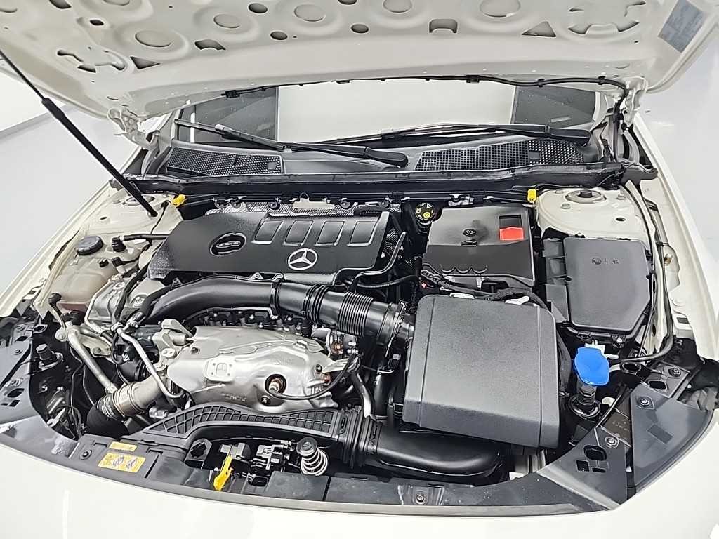 벤츠 A 클래스 A클래스 W177 A250 4MATIC 세단 이미지 4