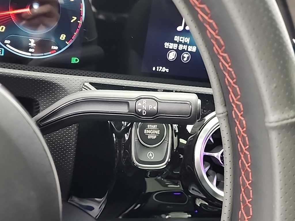 벤츠 A 클래스 A클래스 W177 A250 4MATIC 세단 이미지 7