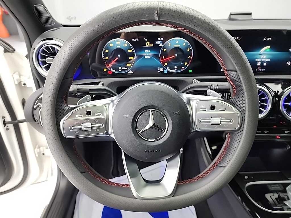 벤츠 A 클래스 A클래스 W177 A250 4MATIC 세단 이미지 8