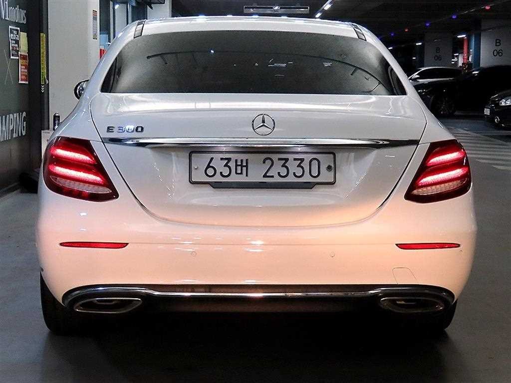 벤츠 E 클래스 E-클래스 W213 E300 익스클루시브 이미지 5