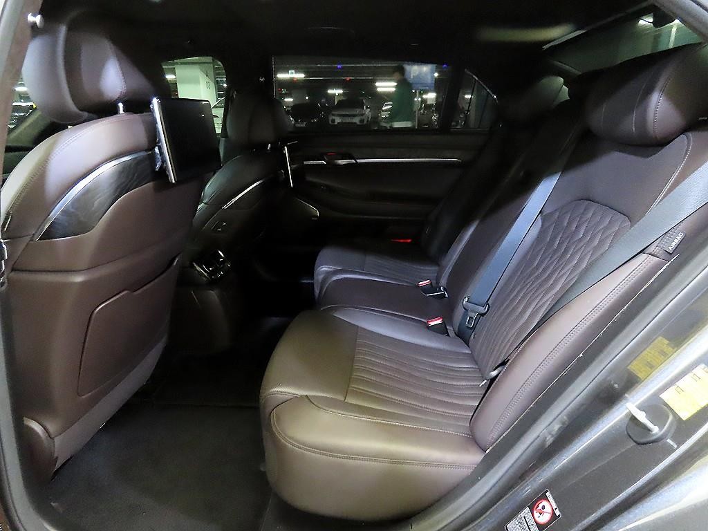 제네시스 G90 3.3 T AWD 프레스티지 이미지 7