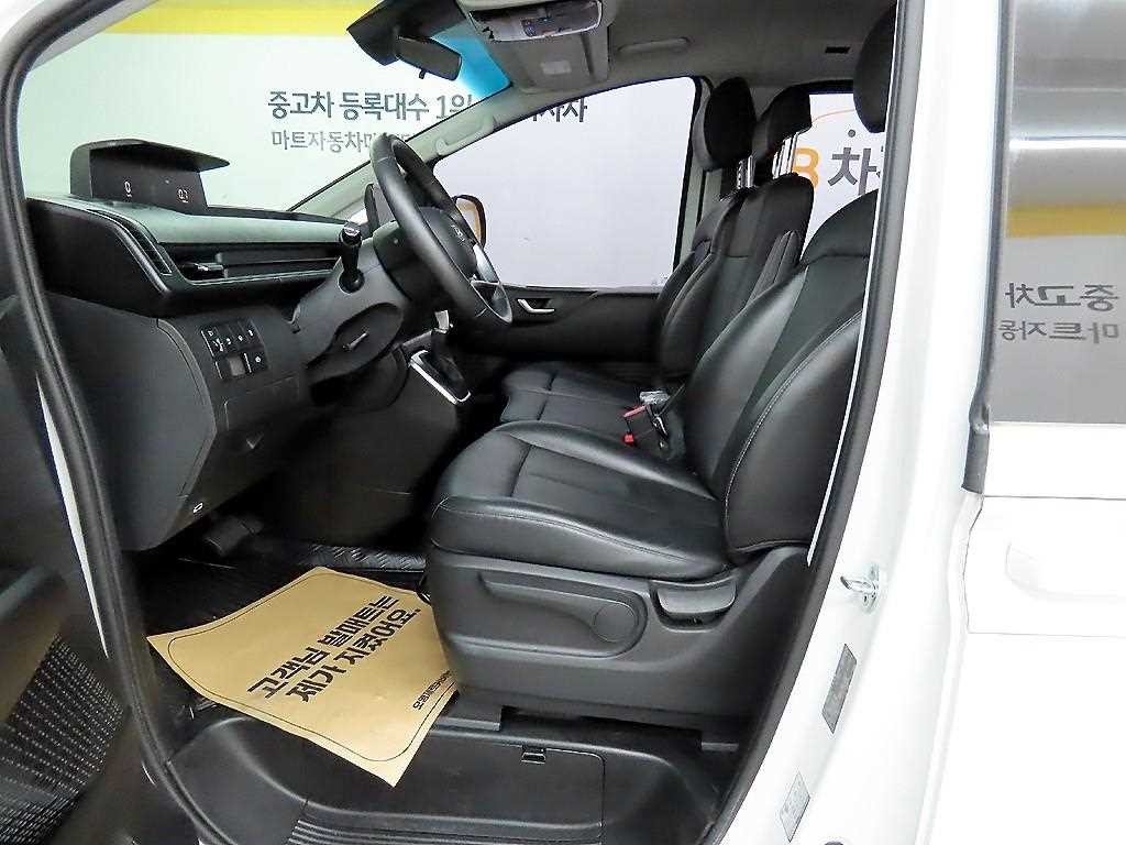 현대 스타리아 2WD 디젤 투어러 모던 9인승 이미지 5