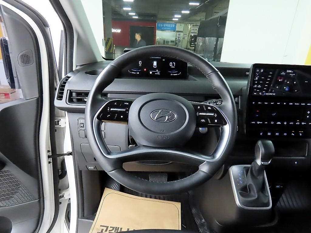 현대 스타리아 2WD 디젤 투어러 모던 9인승 이미지 9