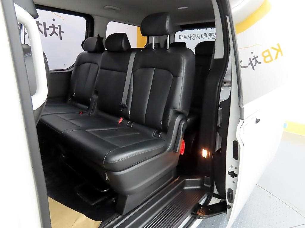 현대 스타리아 2WD 디젤 투어러 모던 9인승 이미지 6