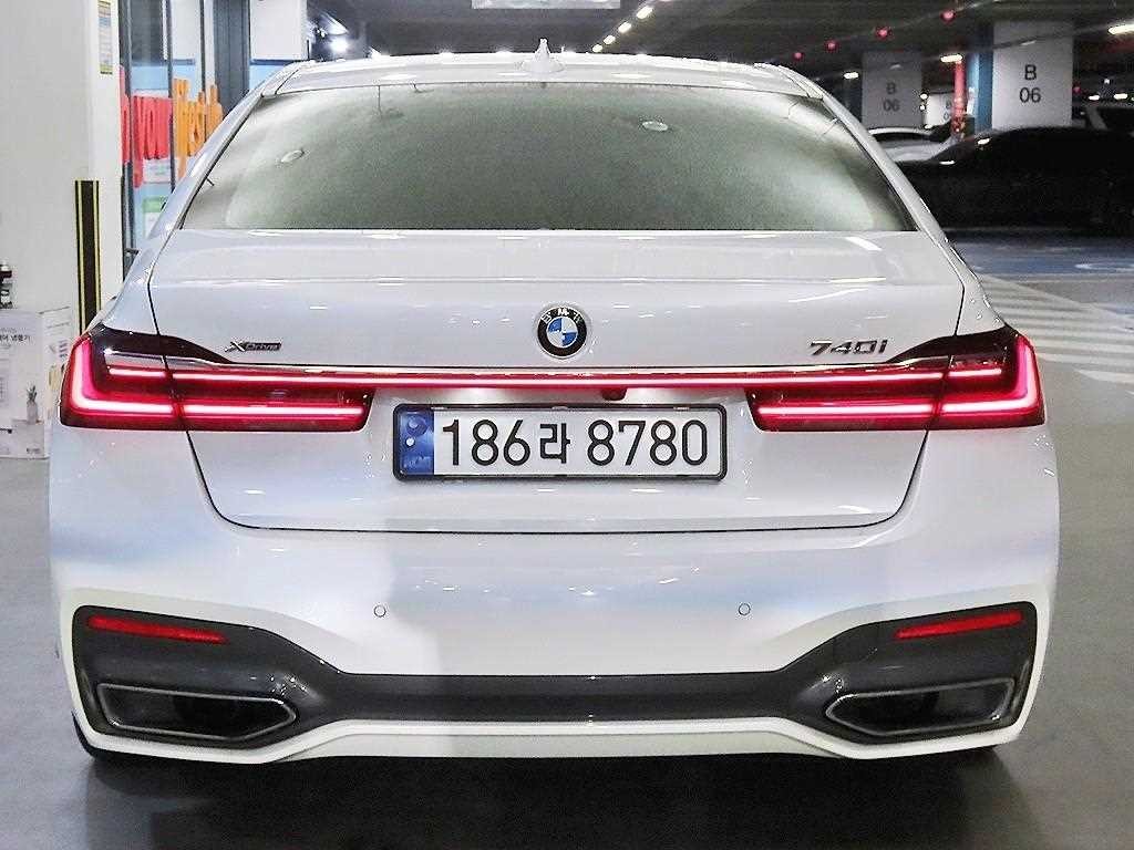 BMW 7시리즈 7시리즈 (G11) 740I M 스포츠 패키지 이미지 5