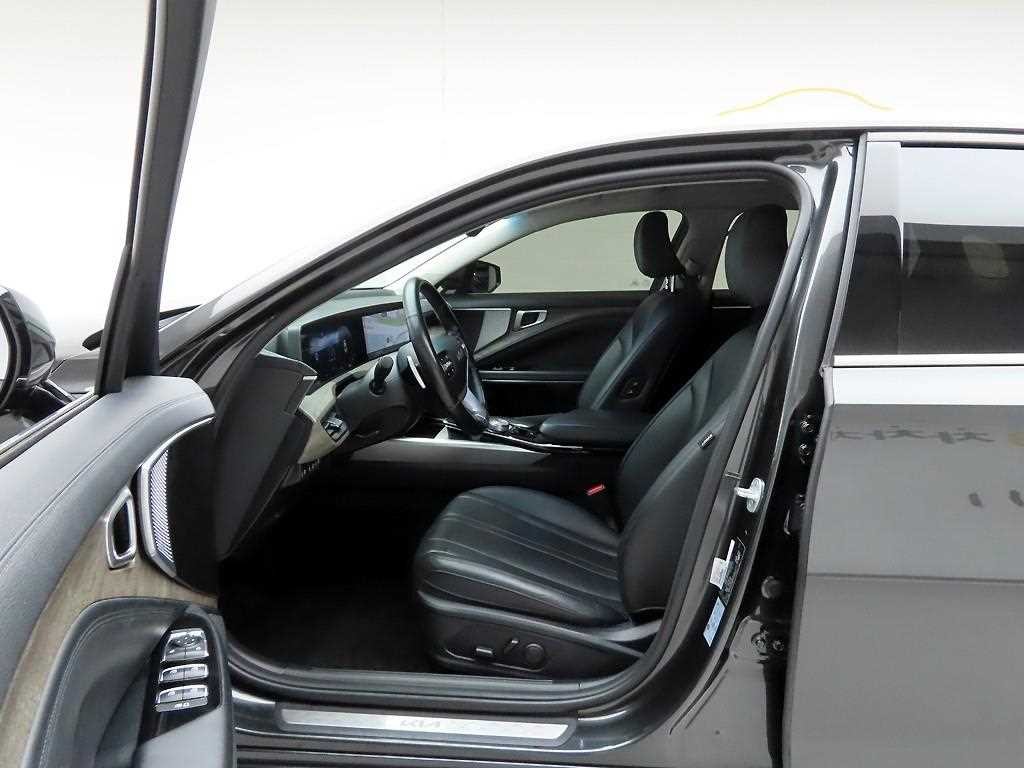 기아 K8 2.5 2WD 노블레스 이미지 11