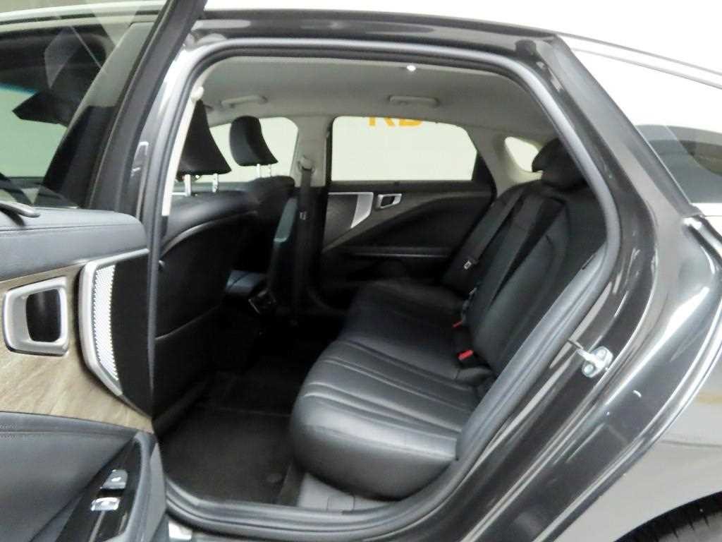 기아 K8 2.5 2WD 노블레스 이미지 12