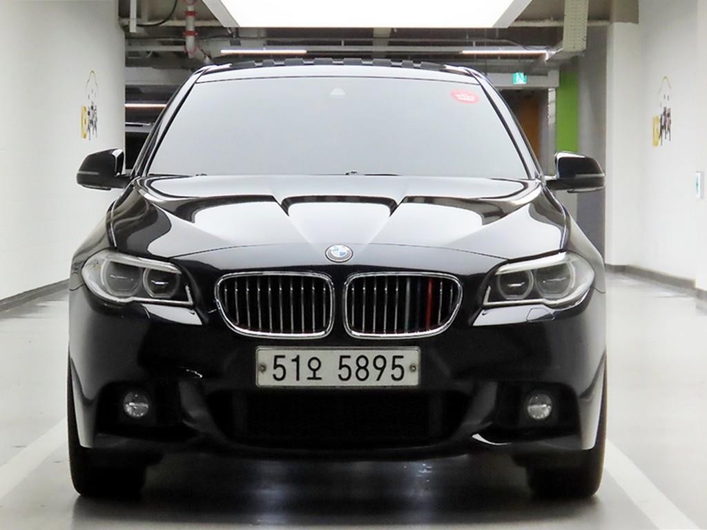 BMW 5시리즈 5시리즈 (F10) 530d xDrive 이미지 1