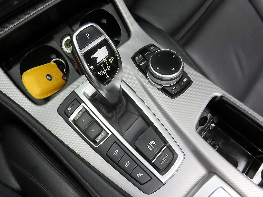 BMW 5시리즈 5시리즈 (F10) 530d xDrive 이미지 10