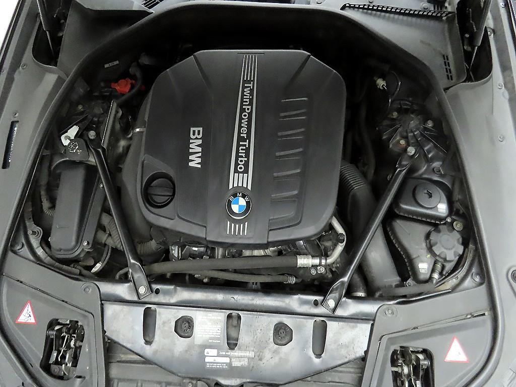 BMW 5시리즈 5시리즈 (F10) 530d xDrive 이미지 20