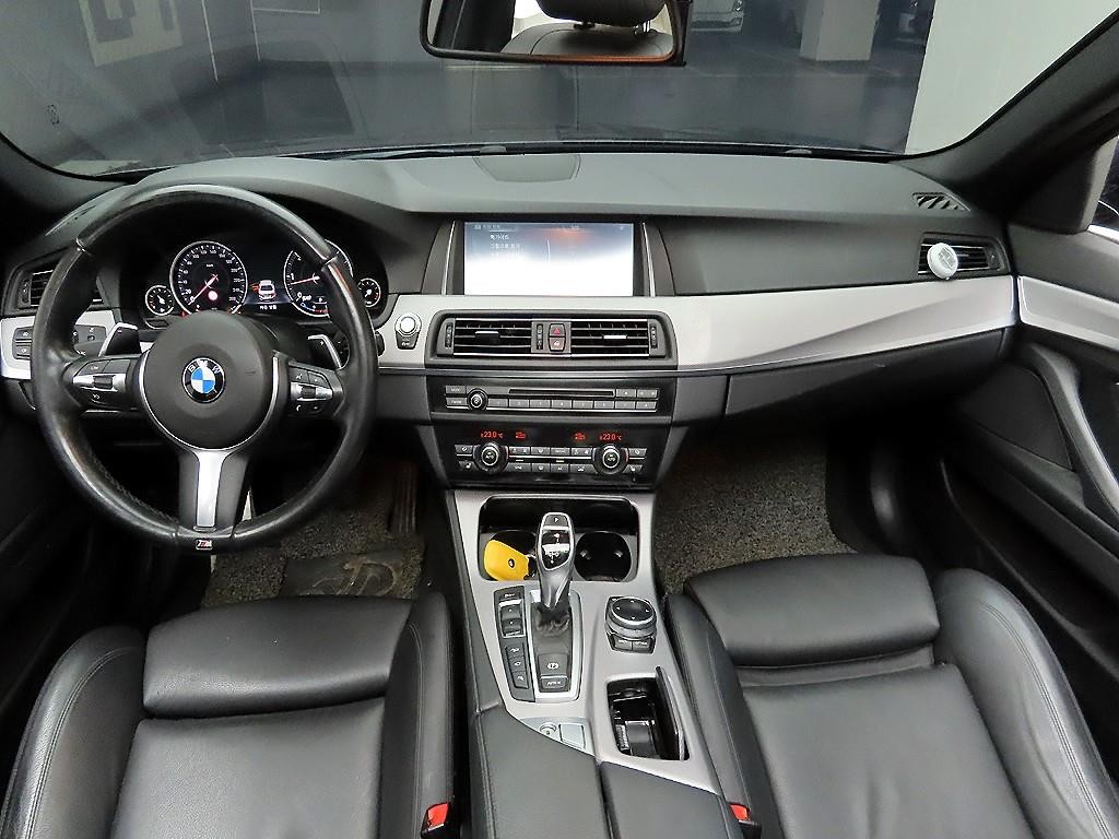 BMW 5시리즈 5시리즈 (F10) 530d xDrive 이미지 8
