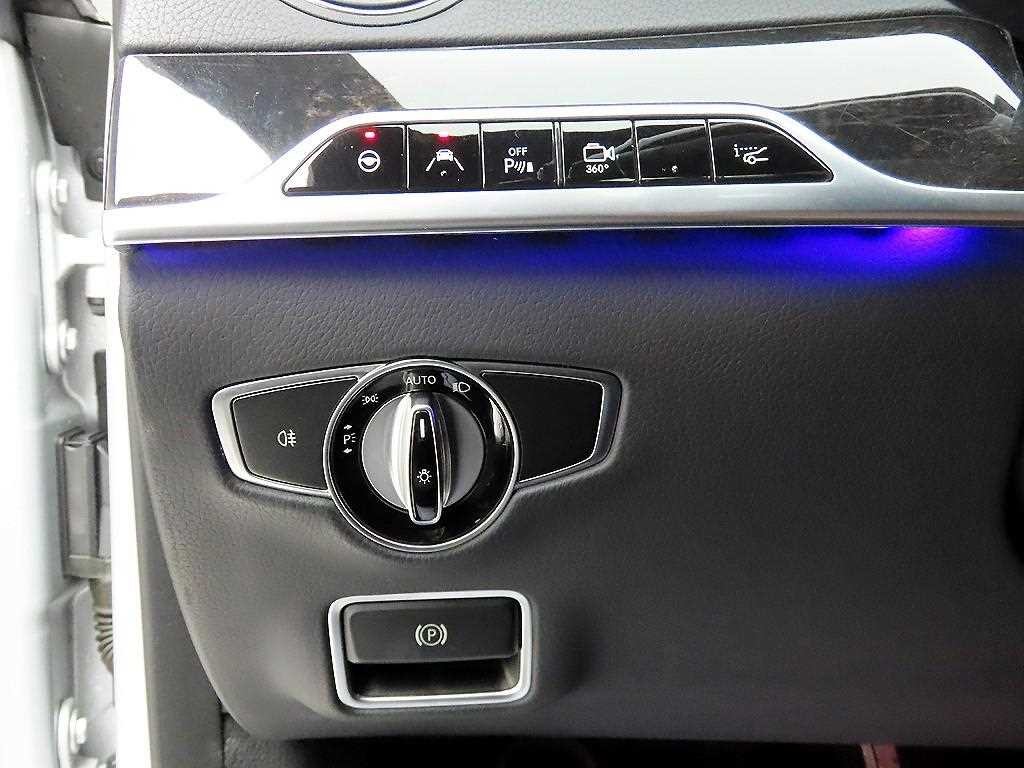 벤츠 S 클래스 S클래스-W222 S 350L d 4MATIC 이미지 12