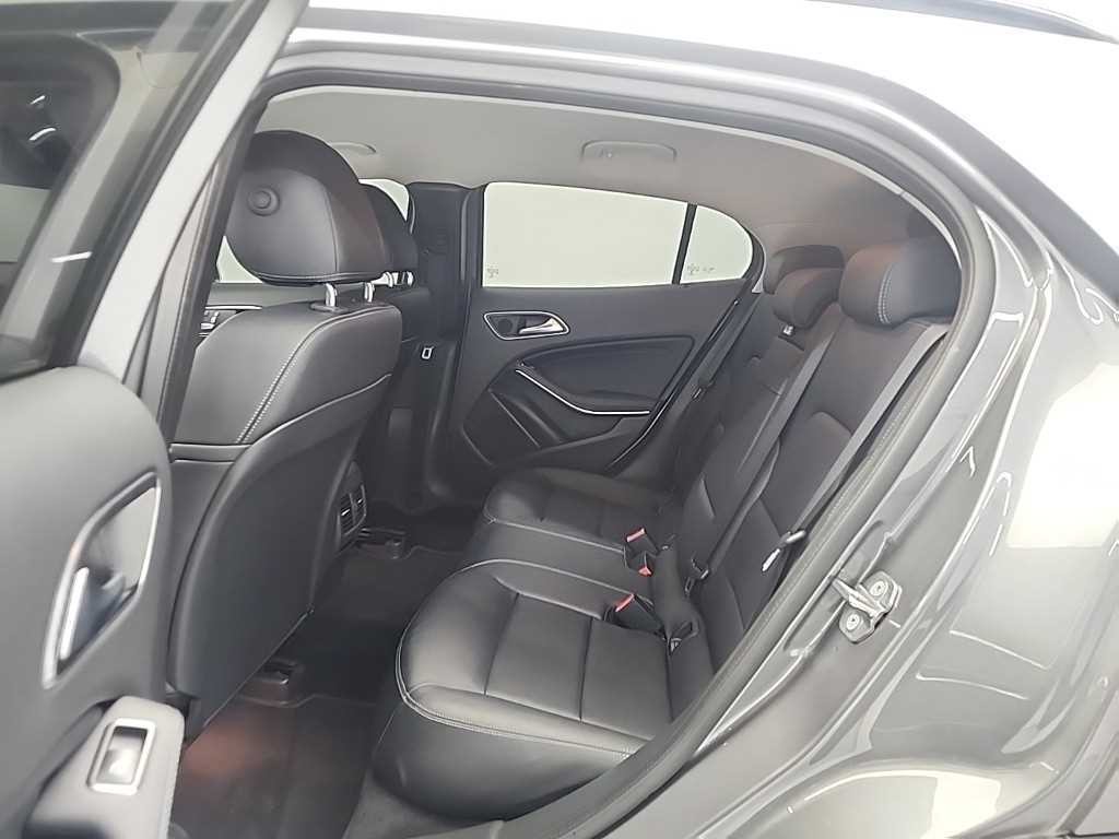 벤츠 GLA 클래스 GLA클래스 X156 GLA220 이미지 12