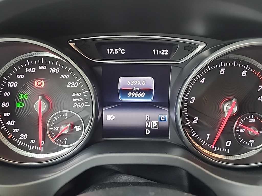 벤츠 GLA 클래스 GLA클래스 X156 GLA220 이미지 6