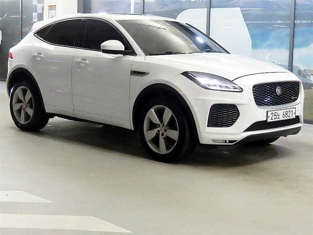재규어 E-PACE P250 S 이미지 1