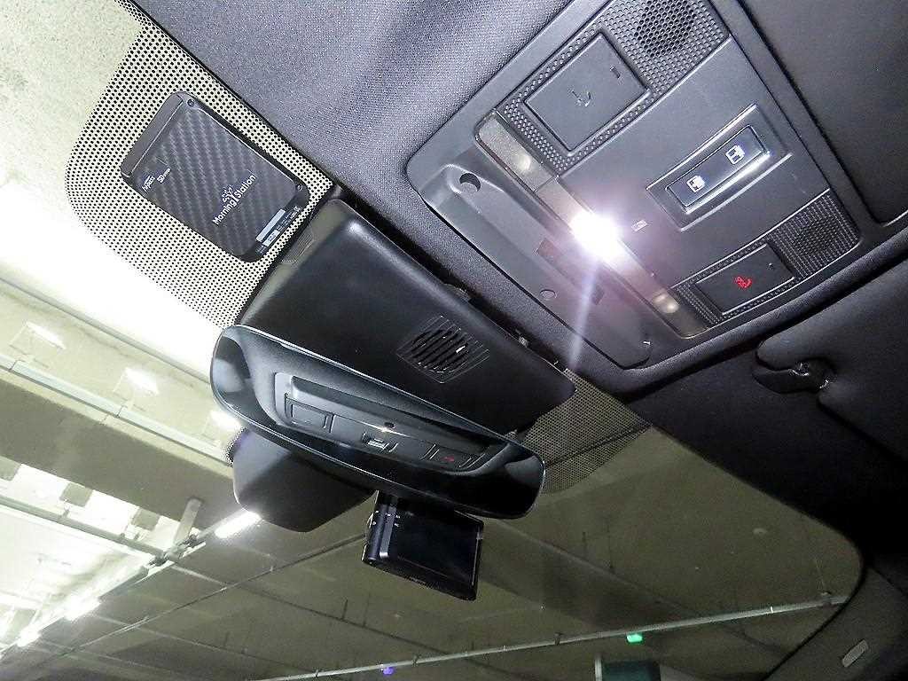 재규어 E-PACE P250 S 이미지 15