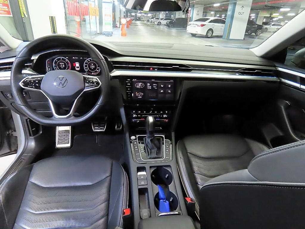 폭스바겐 아테온 2.0 TDI 프레스티지 이미지 10