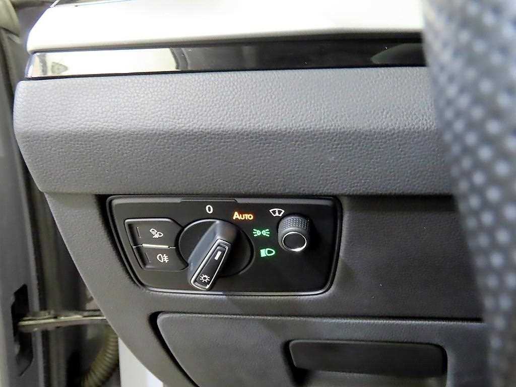 폭스바겐 아테온 2.0 TDI 프레스티지 이미지 16