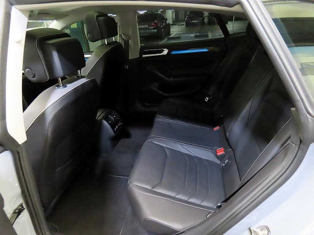 폭스바겐 아테온 2.0 TDI 프레스티지 이미지 7