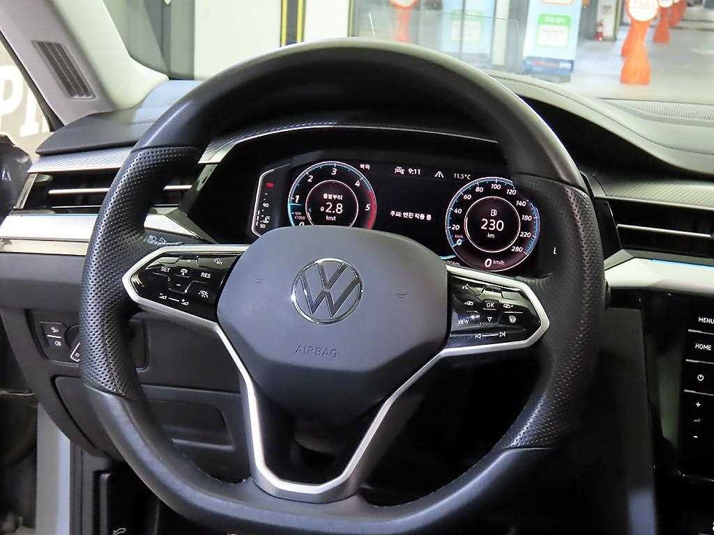 폭스바겐 아테온 2.0 TDI 프레스티지 이미지 8