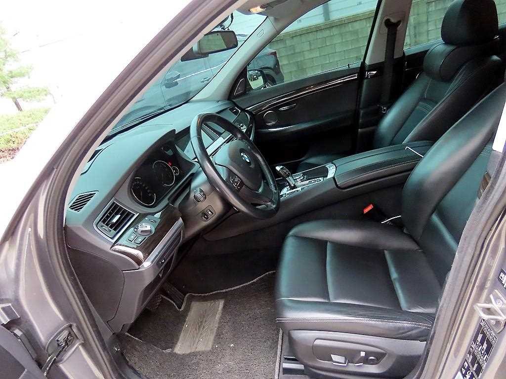 BMW 그란투리스모 5시리즈 GT (F07) GT 30d xDRIVE 이미지 5