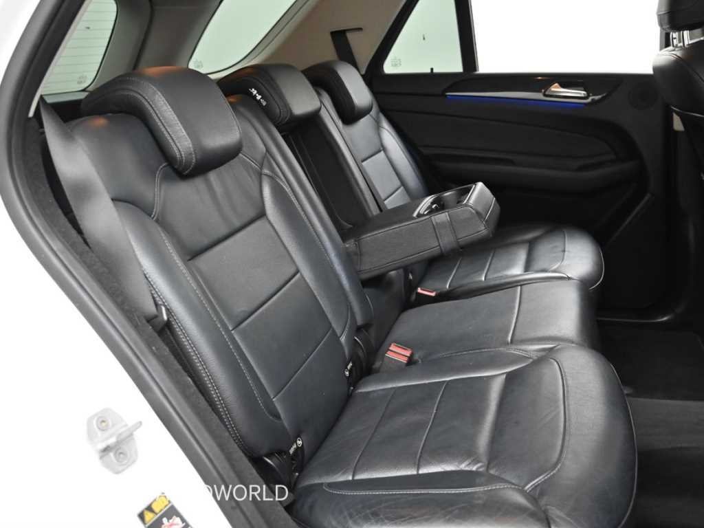 벤츠 GLE 클래스 GLE 클래스 W166 GLE 250 d 4MATIC 이미지 12