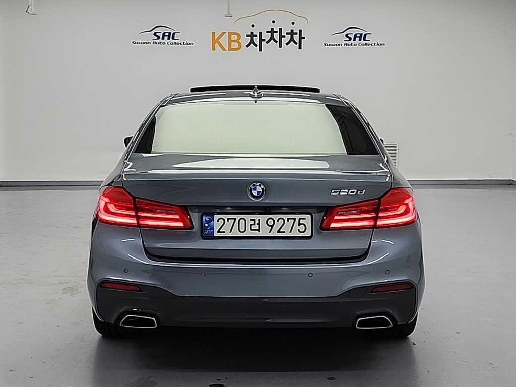 BMW 5시리즈 5시리즈 (G30) 520d M 스포츠 이미지 3