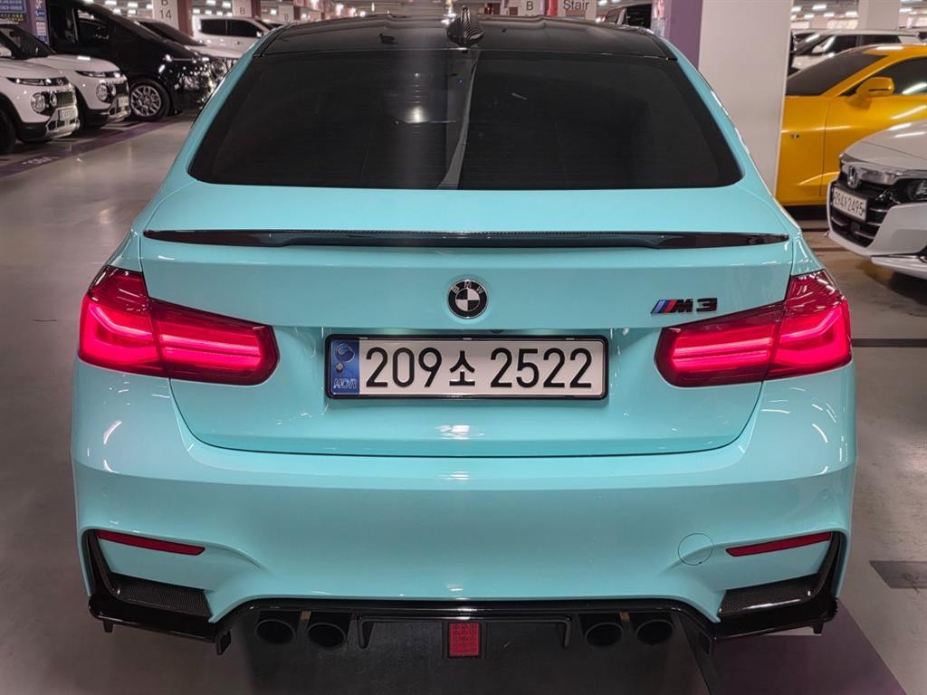 BMW 3시리즈 M3 (F80, E90) M3 세단 컴패티션 이미지 5