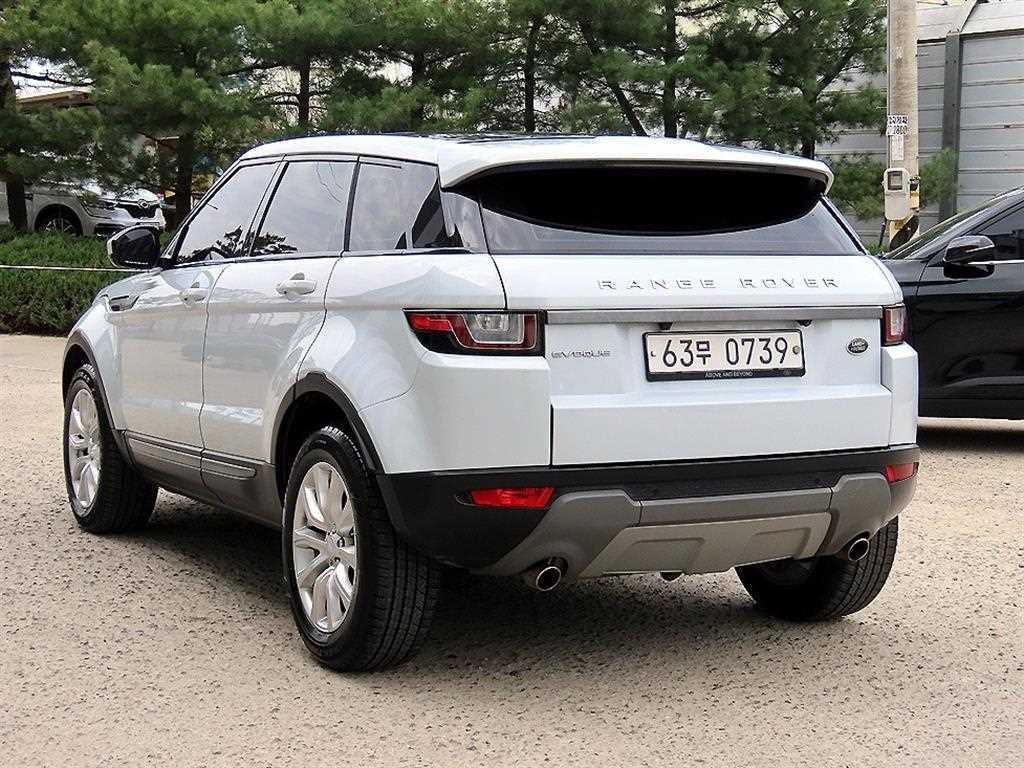 랜드로버 레인지로버 이보크 2.0 TD4 SE 이미지 3