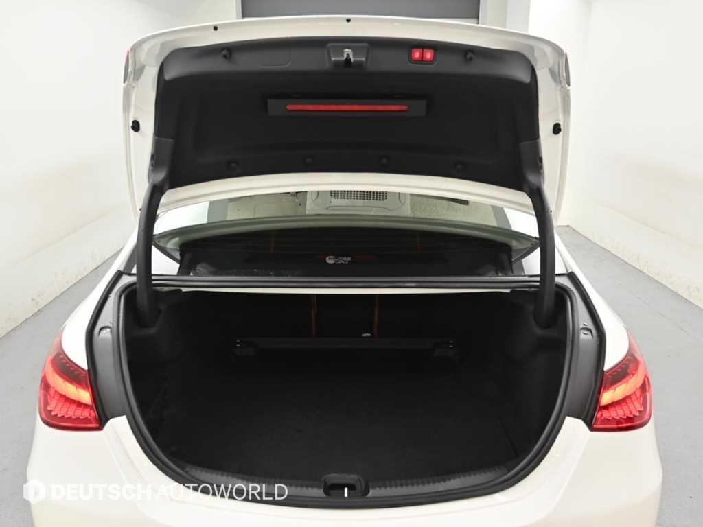 벤츠 C 클래스 C클래스 W206 C200 아방가르드 이미지 19