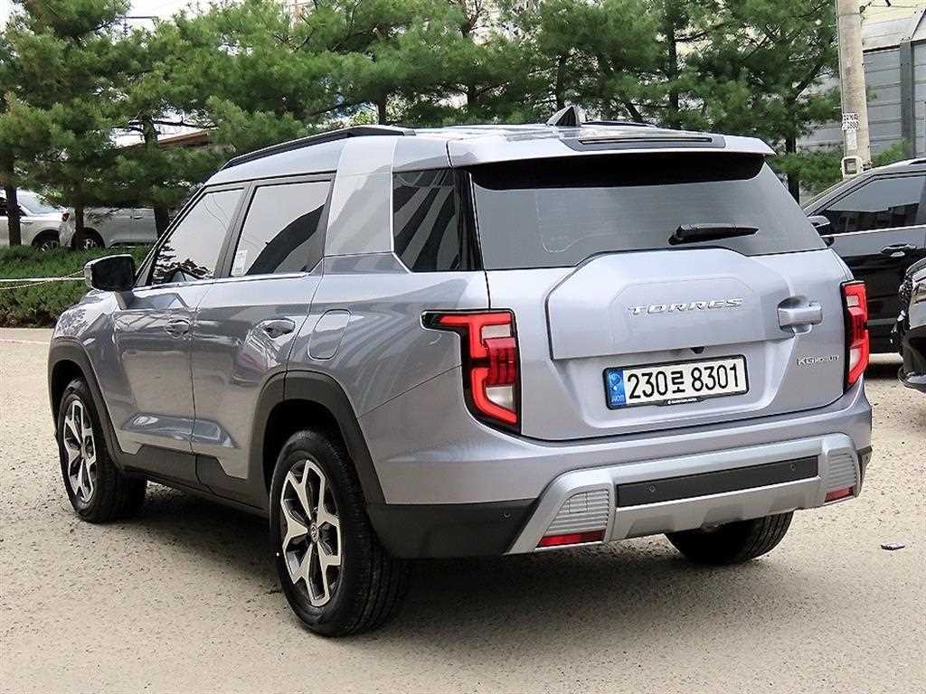 KG모빌리티(쌍용) 토레스 1.5 GDI-T 2WD T5 이미지 3