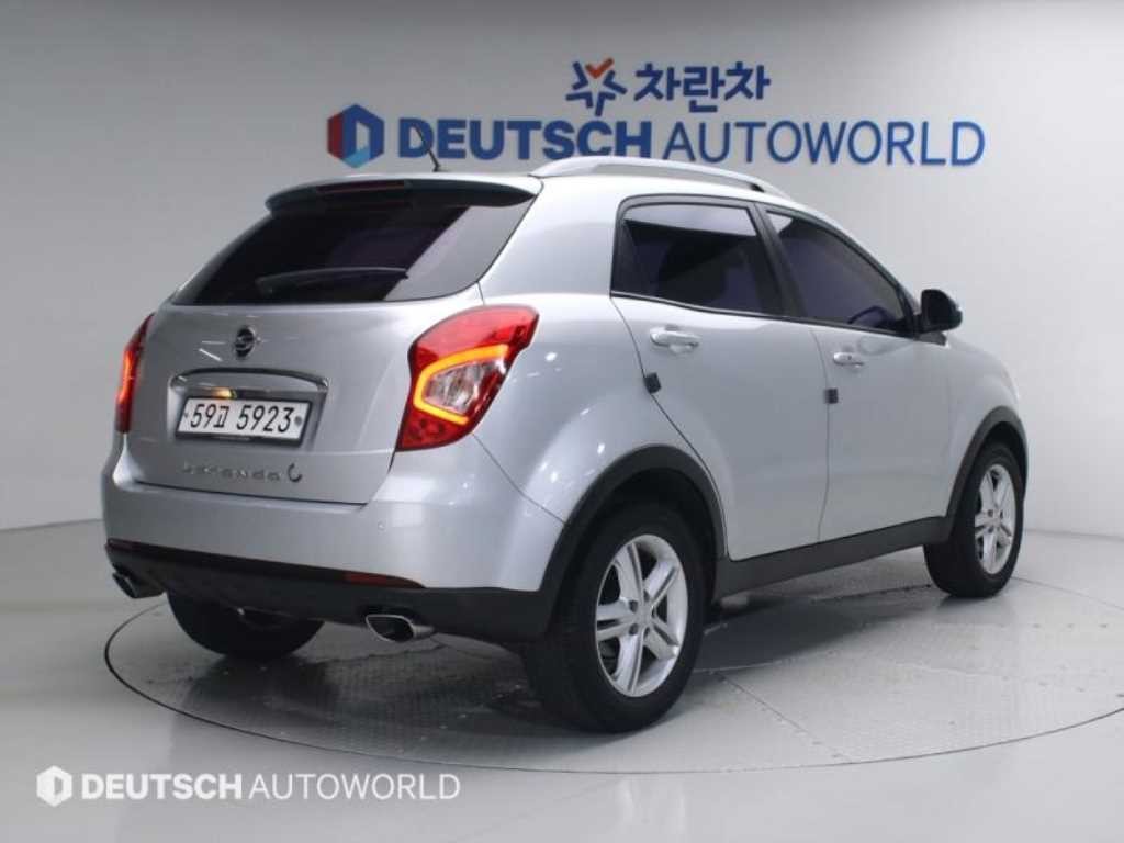 KG모빌리티(쌍용) 코란도 뉴코란도C 2WD 2.0 RX 고급형 이미지 2