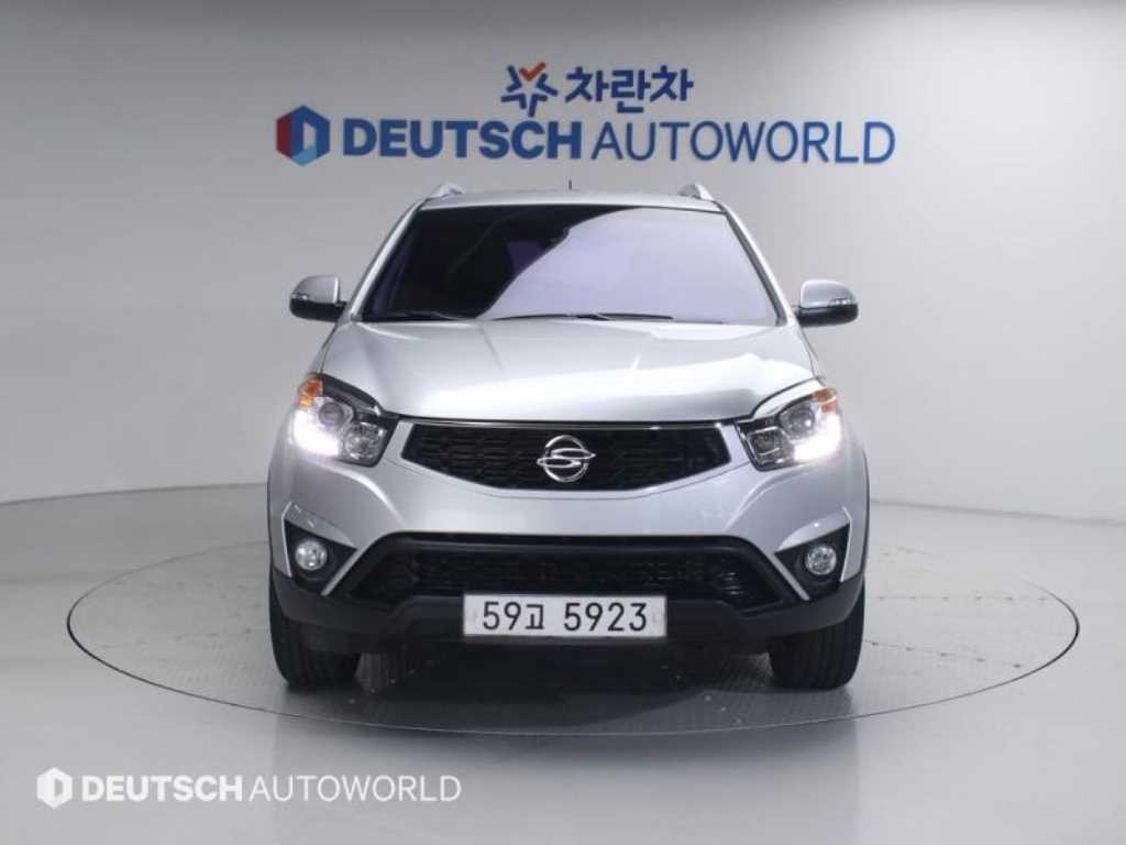 KG모빌리티(쌍용) 코란도 뉴코란도C 2WD 2.0 RX 고급형 이미지 3