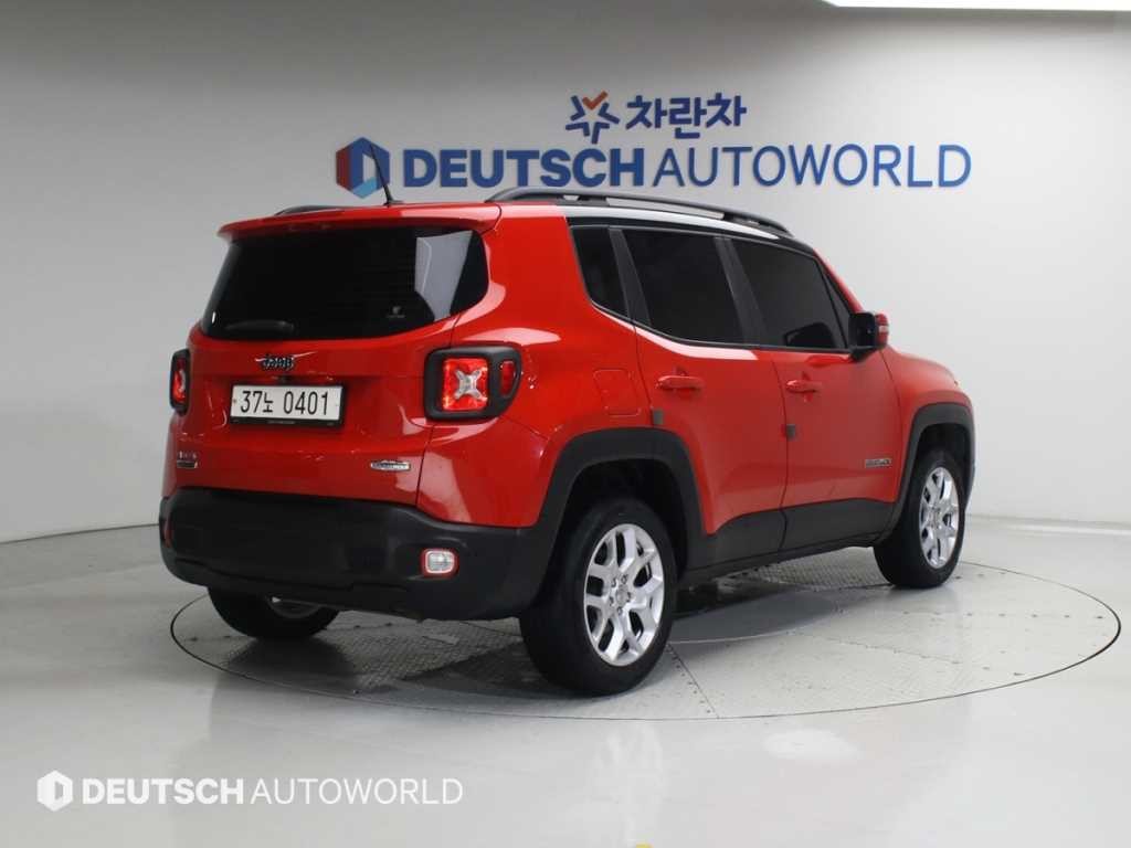 지프 레니게이드 2.0 디젤 론지튜드 AWD 이미지 2