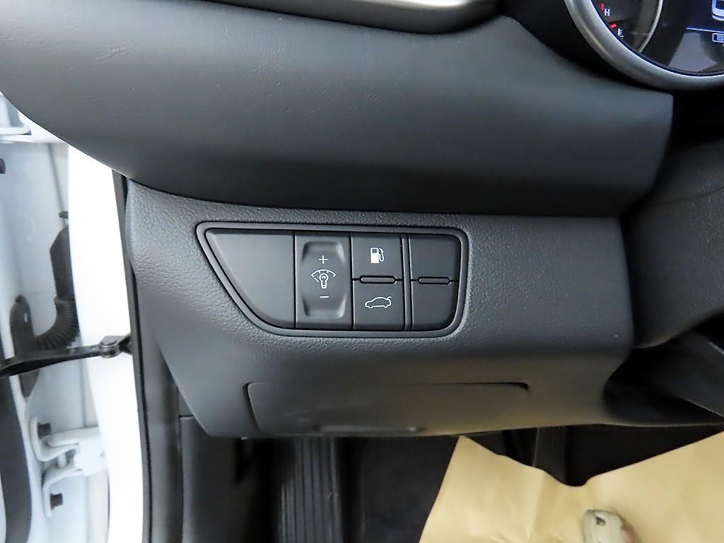 제네시스 G70 2.2D AWD 어드밴스드 이미지 12