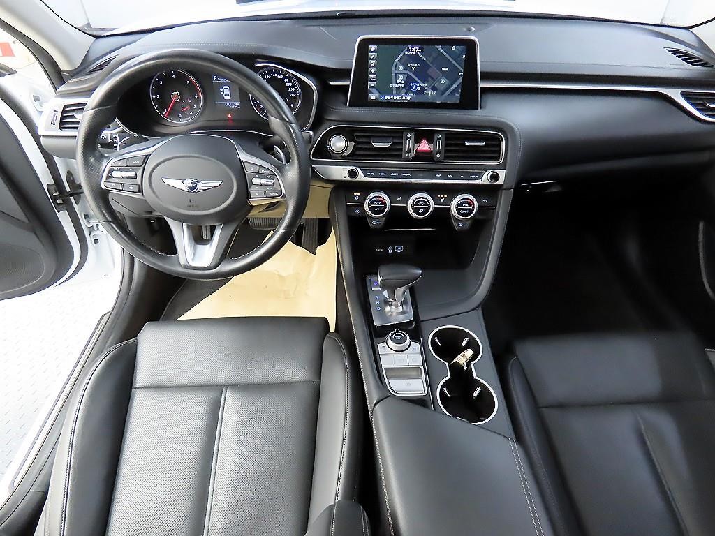 제네시스 G70 2.2D AWD 어드밴스드 이미지 7