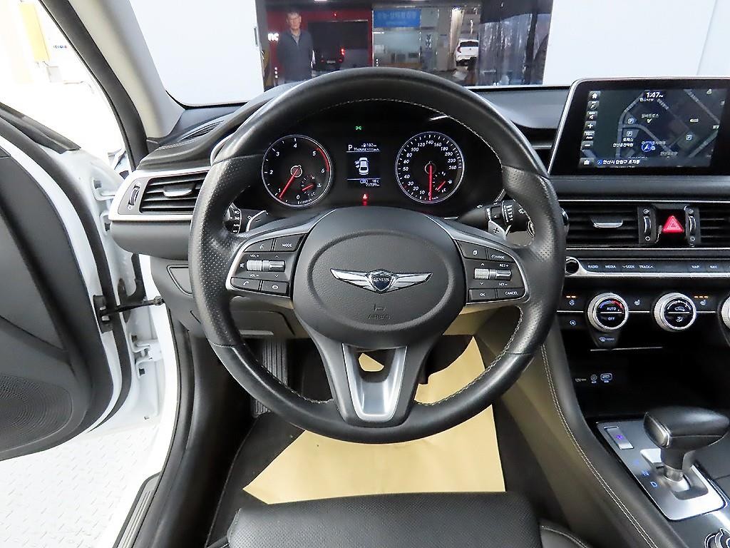 제네시스 G70 2.2D AWD 어드밴스드 이미지 9