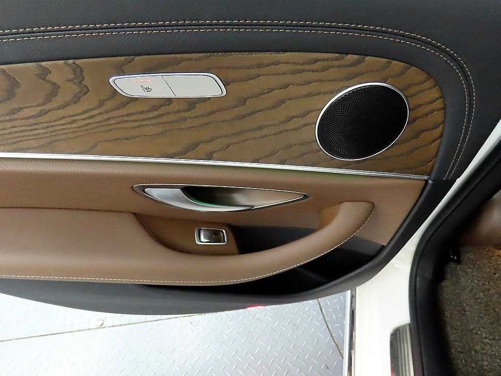 벤츠 E 클래스 E-클래스 W213 E250 익스클루시브 이미지 12