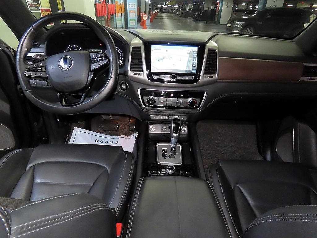 KG모빌리티(쌍용) 렉스턴 G4렉스턴 디젤 2.2 4WD 유라시아 에디션 이미지 10