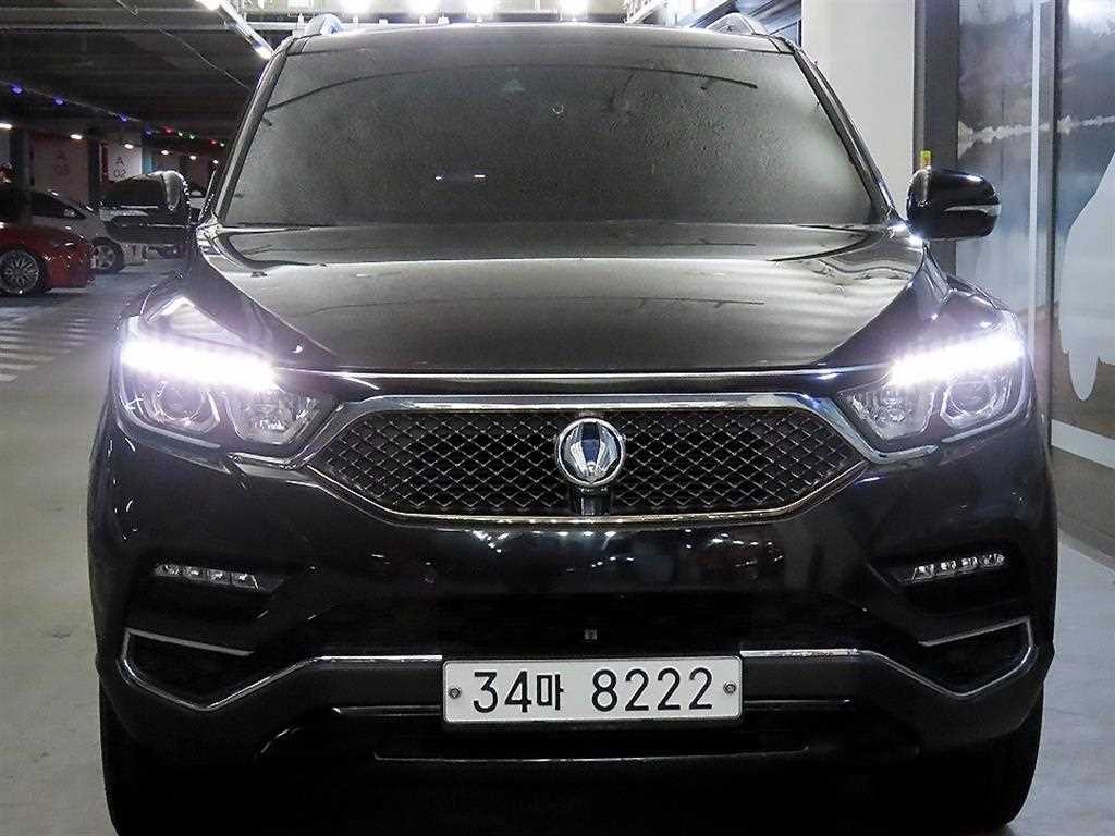 KG모빌리티(쌍용) 렉스턴 G4렉스턴 디젤 2.2 4WD 유라시아 에디션 이미지 2
