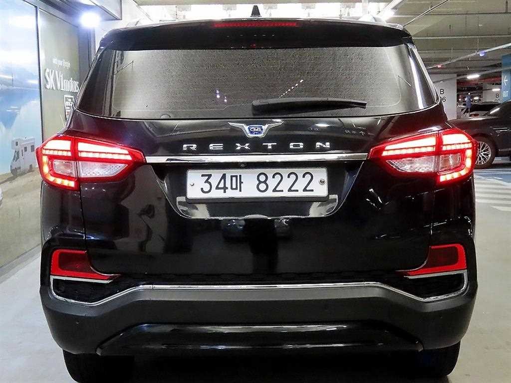 KG모빌리티(쌍용) 렉스턴 G4렉스턴 디젤 2.2 4WD 유라시아 에디션 이미지 5