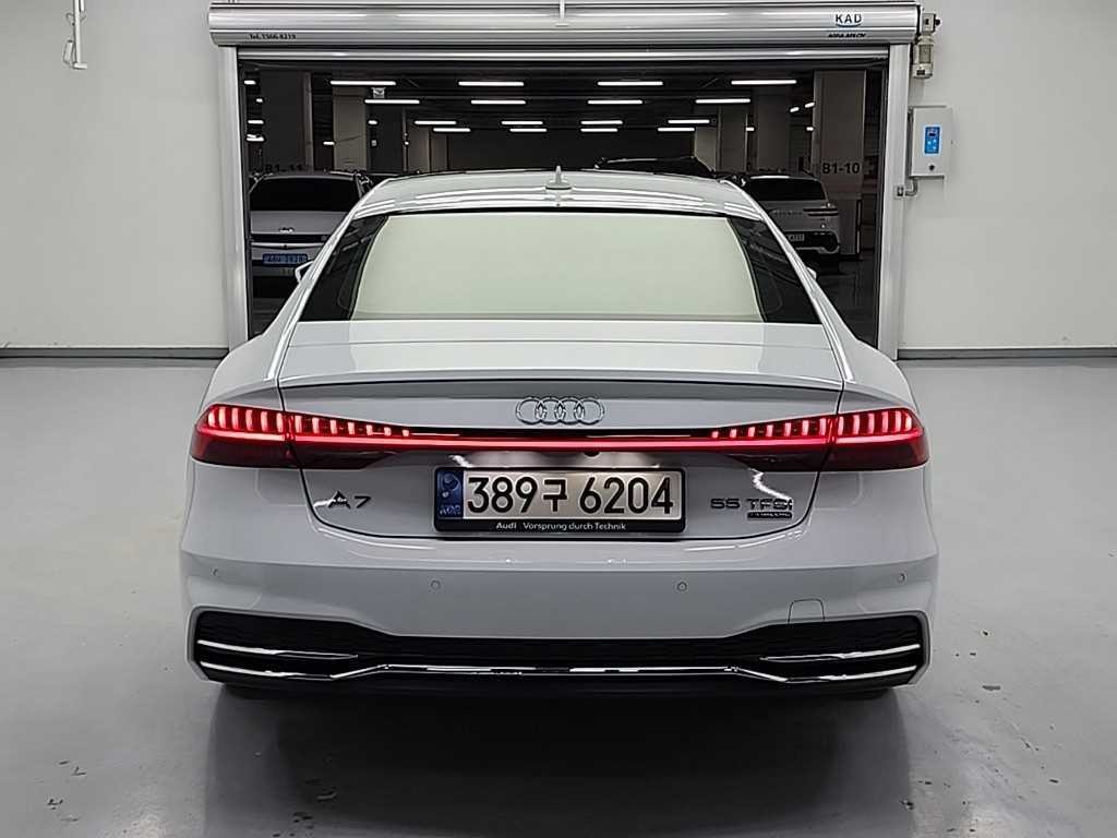 아우디 A7 A7 (4K) 55 TFSI 콰트로 프리미엄 이미지 4