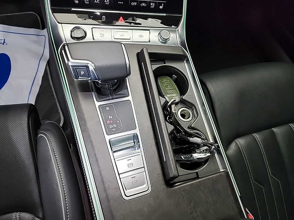 아우디 A7 A7 (4K) 55 TFSI 콰트로 프리미엄 이미지 9