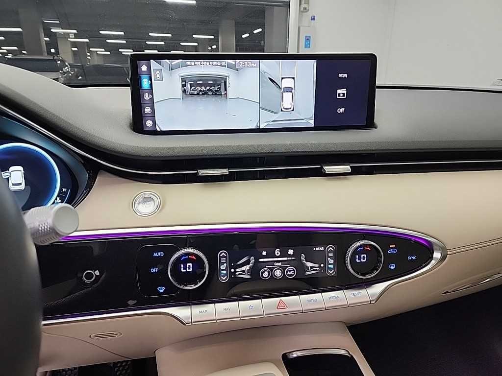 제네시스 GV70 2.2 디젤 2WD 이미지 10