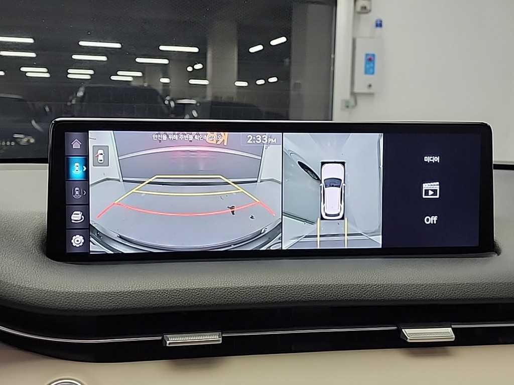 제네시스 GV70 2.2 디젤 2WD 이미지 16